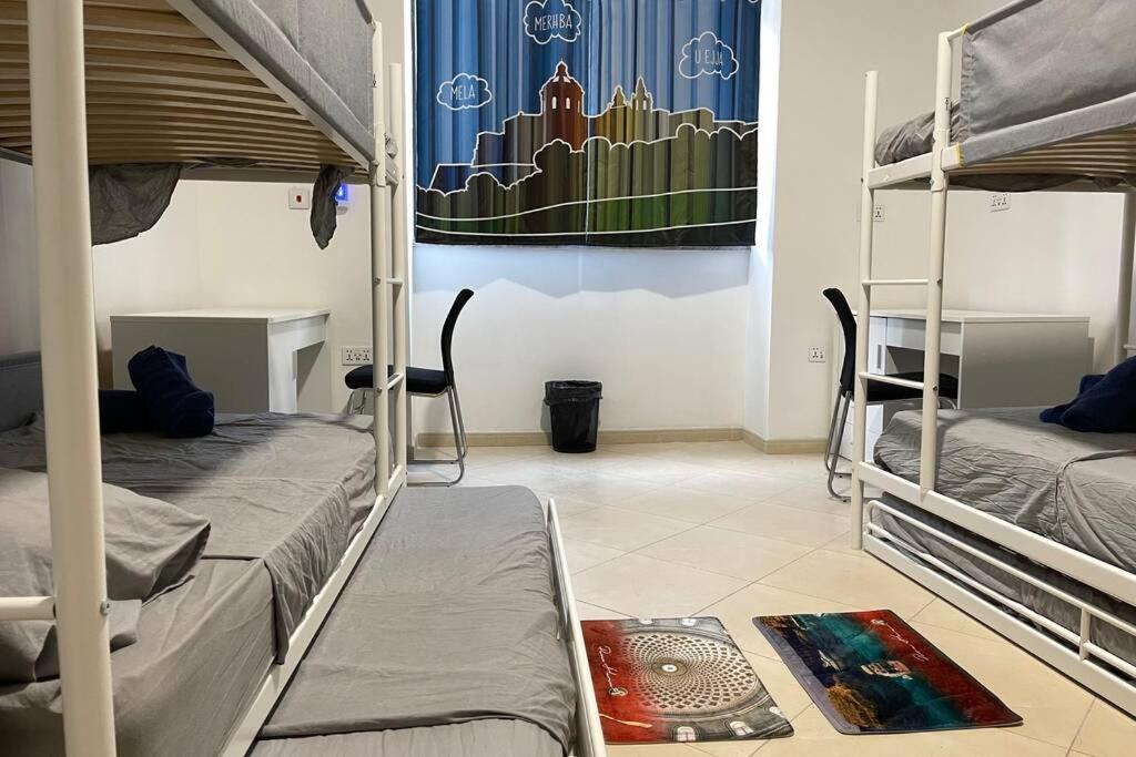 2 Bed Apt In Heart Of St Julians - 5Min From Seafront Saint Julian's Eksteriør bilde